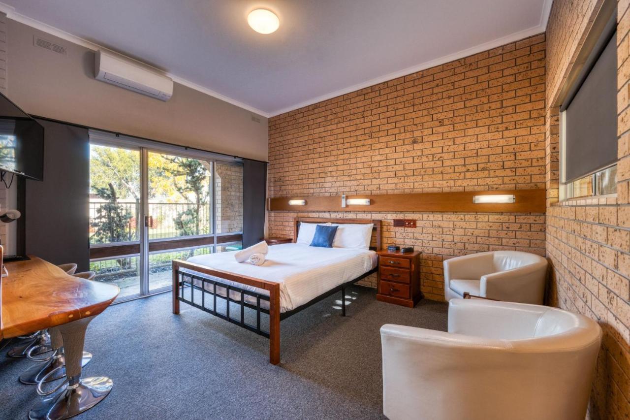 Colac Mid City Motor Inn Exteriér fotografie
