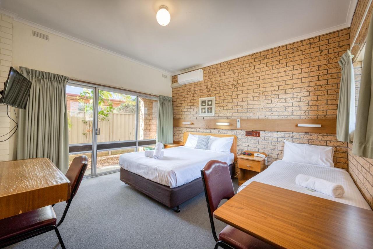 Colac Mid City Motor Inn Exteriér fotografie