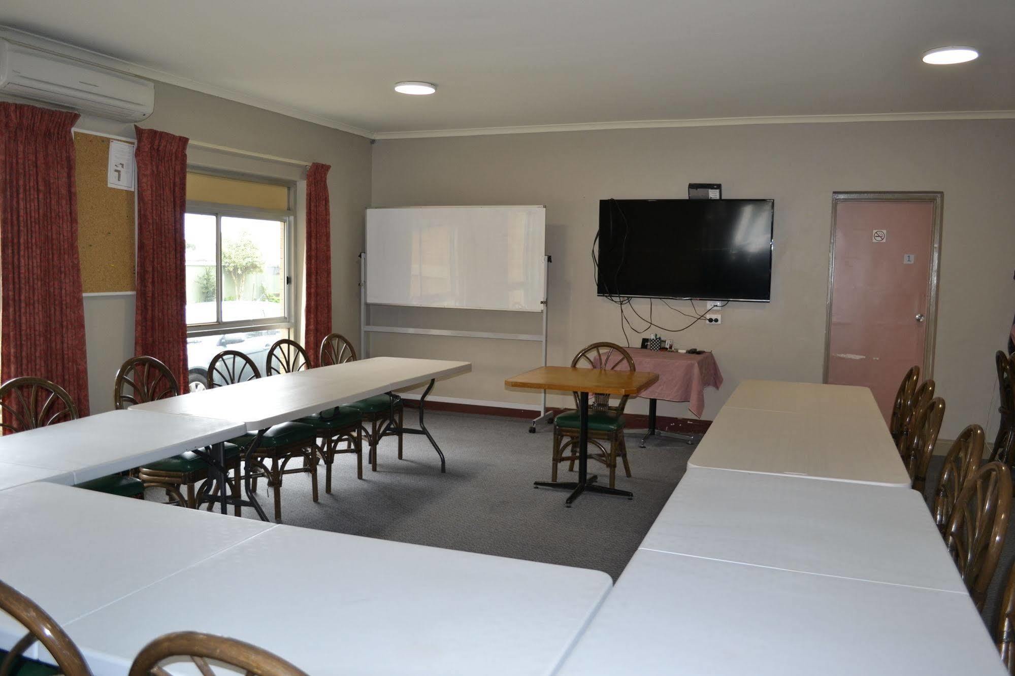 Colac Mid City Motor Inn Exteriér fotografie