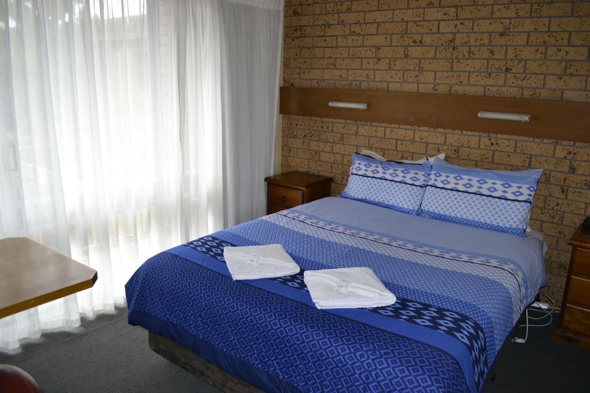 Colac Mid City Motor Inn Exteriér fotografie