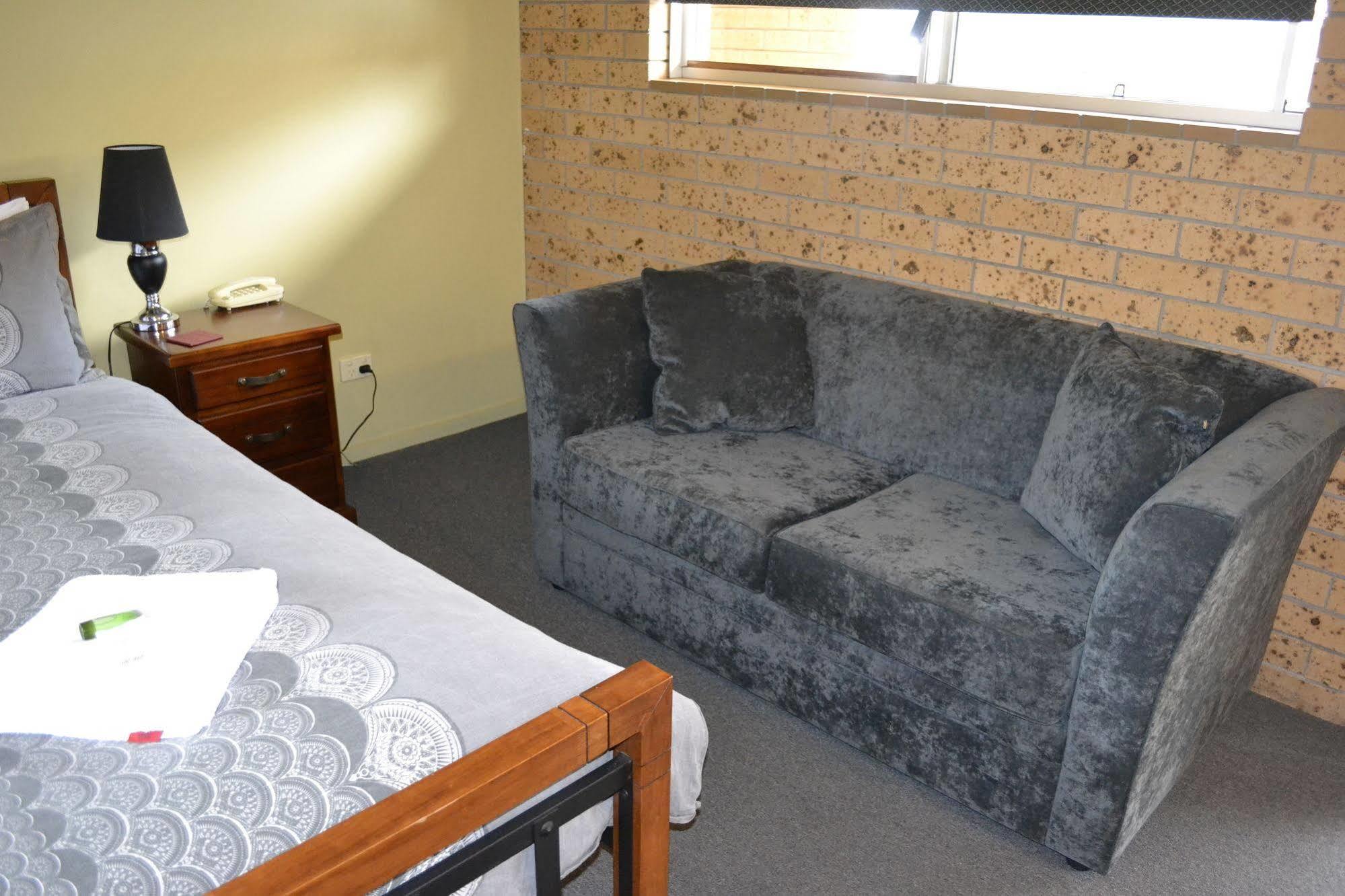 Colac Mid City Motor Inn Exteriér fotografie