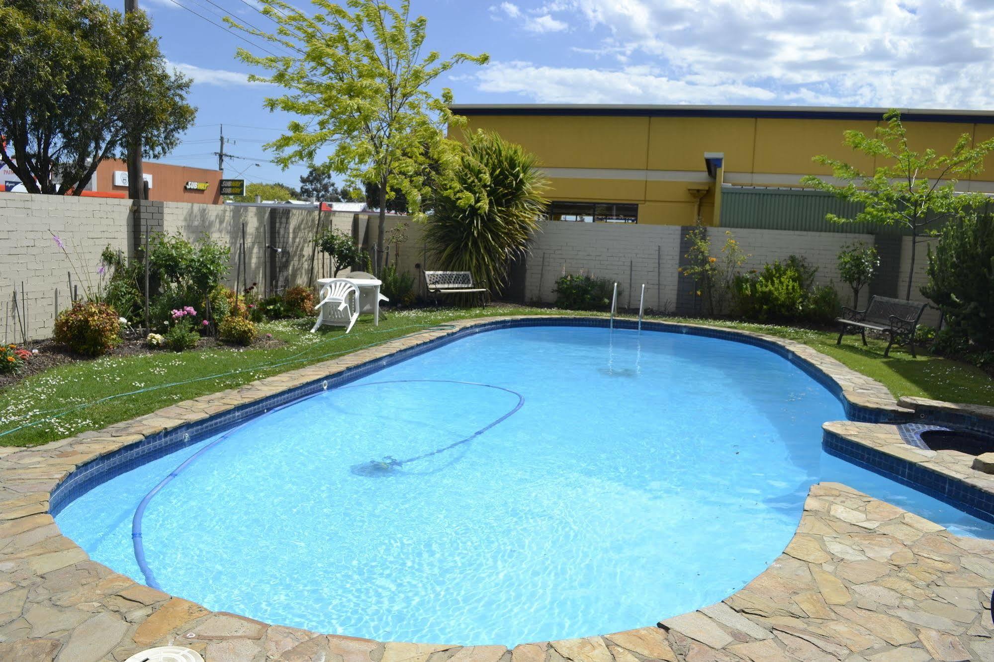 Colac Mid City Motor Inn Exteriér fotografie